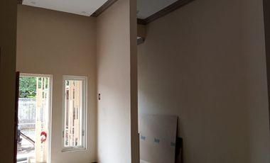 Rumah baru modern minimalis dekat exit tol karanglo blimbing malang