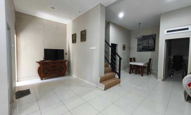 Disewakan Rumah full furnished di cluster kawasan pendidikan