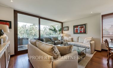 Excelente departamento Duplex con Quincho en la Azotea, vista  despejada en la Dehesa Central.