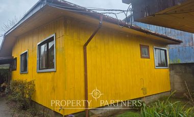 Casa con excelente terreno en Carlos Andwanter