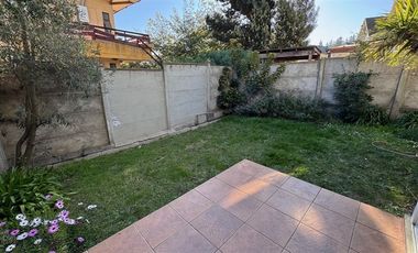 Casa en Arriendo en Condominio Residencia Los Almendros, Reñaca