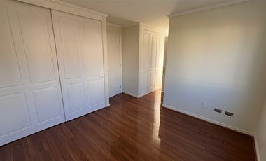 Casa en Arriendo en Condominio Residencia Los Almendros, Reñaca