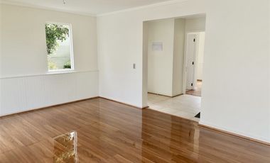 Casa en Arriendo en Condominio Residencia Los Almendros, Reñaca