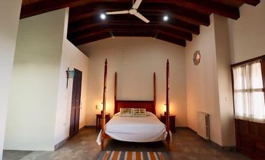 CASA EN VENTA EN PÁTZCUARO, VASCO DE QUIROGA