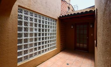 CASA EN VENTA EN PÁTZCUARO, VASCO DE QUIROGA