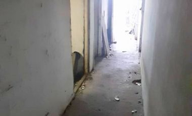 SE VENDE TALLER COMERCIAL