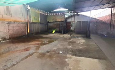 SE VENDE TALLER COMERCIAL