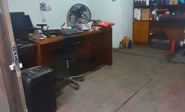 SE VENDE TALLER COMERCIAL