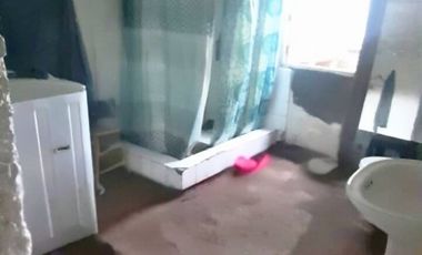 SE VENDE TALLER COMERCIAL