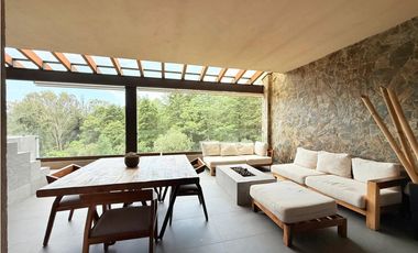 VENTA DE CASA EN VALLE DE BRAVO