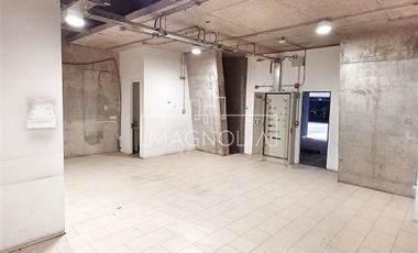 Local Comercial en Arriendo en A pasos del metro Irarrázaval