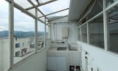 APARTAMENTO EN ARRIENDO EN LA AV SANTANDER