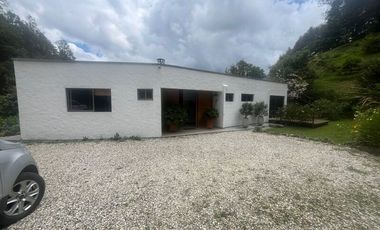 🏡 FINCA AMOBLADA EN ARRIENDO UBICADA EN LA CEJA SECTOR PONTEZUELA