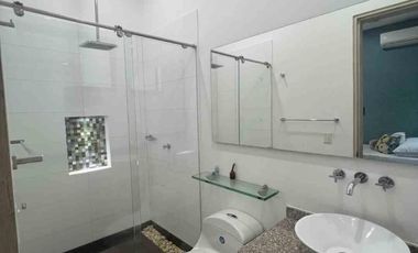 VENDO CASA REMODELADA EN LAGOS DEL PEÑÓN, GIRARDOT
