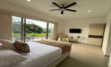 VENDO CASA REMODELADA EN LAGOS DEL PEÑÓN, GIRARDOT