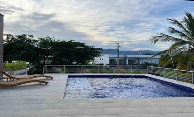 VENDO CASA REMODELADA EN LAGOS DEL PEÑÓN, GIRARDOT