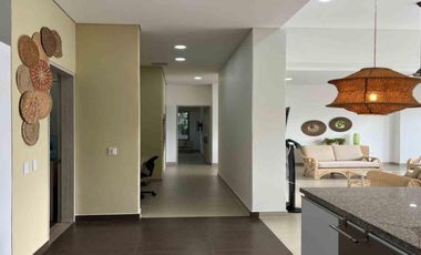 VENDO CASA REMODELADA EN LAGOS DEL PEÑÓN, GIRARDOT