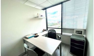 Oficina en venta en el Poblado