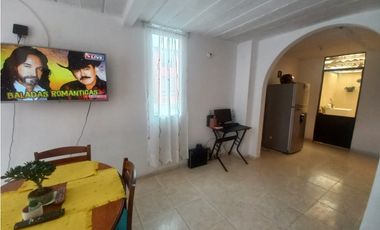 ACSI 720. Casa en venta, El Trebol Mz 7