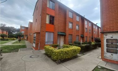 ACSI 720. Casa en venta, El Trebol Mz 7