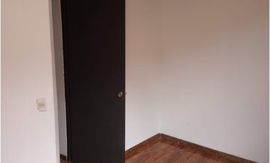 ACSI 720. Casa en venta, El Trebol Mz 7