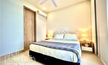 Apartamento turístico con amplio balcón