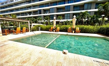 Apartamento turístico con amplio balcón