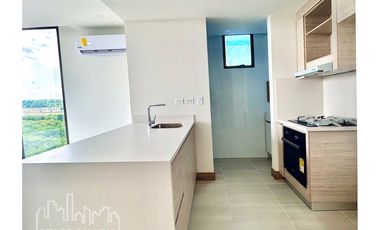 Apartamento turístico con amplio balcón
