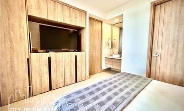 Apartamento turístico con amplio balcón