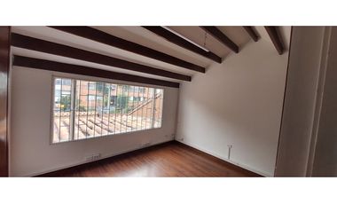 Se Renta esta casa en Alhambra, Bogotá D.C.