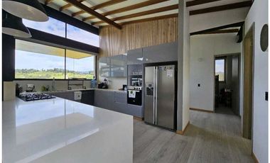 Casa Amoblada en Arriendo en El Retiro sector Pantanillo