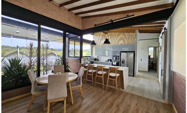 Casa Amoblada en Arriendo en El Retiro sector Pantanillo