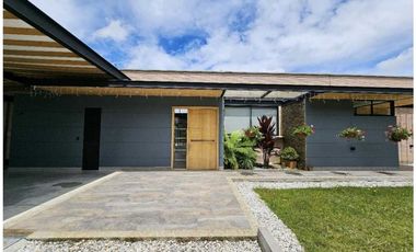 Casa Amoblada en Arriendo en El Retiro sector Pantanillo