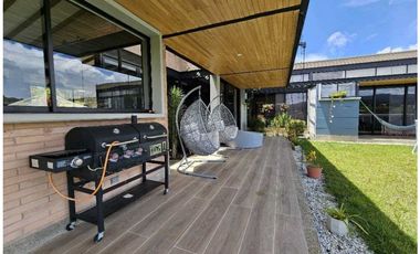 Casa Amoblada en Arriendo en El Retiro sector Pantanillo