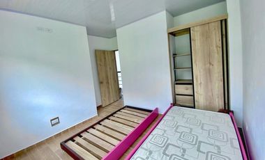 Maat vende Casa conjunto-Villeta 93m2 $450Millones