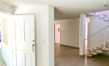 Venta casa Bavaria, conjunto cerrado grande santa marta