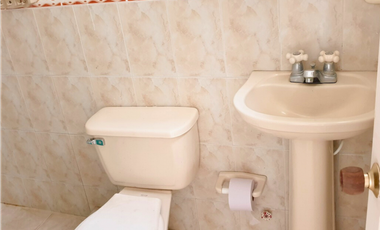 Venta casa Bavaria, conjunto cerrado grande santa marta