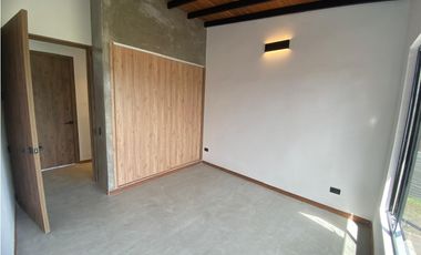 Casa campestre en arriendo sector Vía Pereira (parcelación)