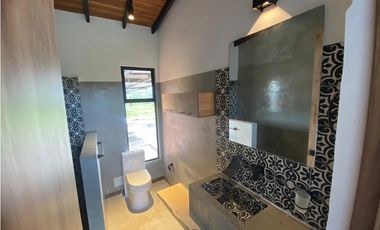 Casa campestre en arriendo sector Vía Pereira (parcelación)