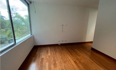 Casa en Arriendo en Envigado sector La Calleja