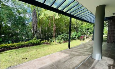 Casa en Arriendo en Envigado sector La Calleja