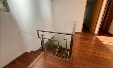 Casa en Arriendo en Envigado sector La Calleja