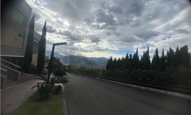 Casa en Arriendo en Envigado sector La Calleja