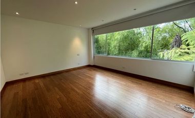 Casa en Arriendo en Envigado sector La Calleja