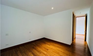 Casa en Arriendo en Envigado sector La Calleja