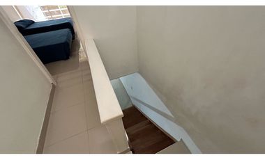 Casa de dos pisos cerca al mar 005