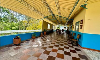 Casa finca amoblada en arriendo sector Vía Murillo