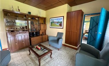 Casa finca amoblada en arriendo sector Vía Murillo