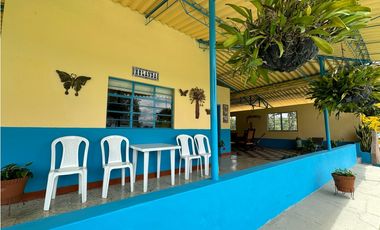 Casa finca amoblada en arriendo sector Vía Murillo