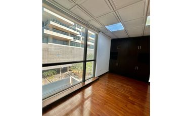 Venta de Oficina en centro empresarial